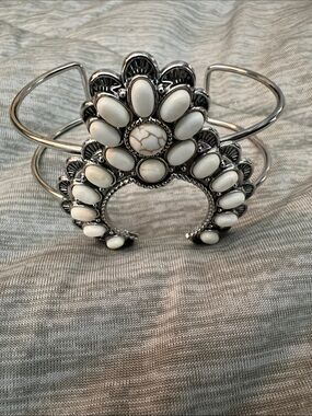 Paparazzi White Stone Silver-Tone Cluster Cuff Bracelet